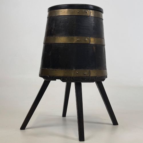 ANTIQUE 20TH CENTURY UNIQUE BRASS BOUND STORAGE BARREL IN OAK - ADDITIONAL PHOTO 6
