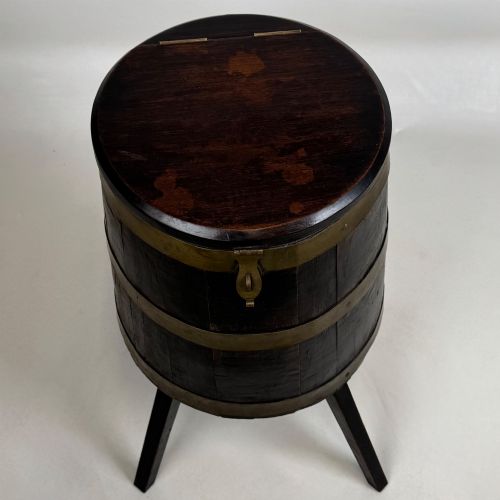 ANTIQUE 20TH CENTURY UNIQUE BRASS BOUND STORAGE BARREL IN OAK - ADDITIONAL PHOTO 10