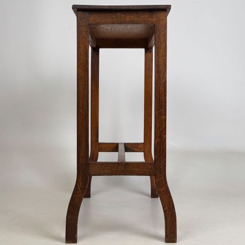 ANTIQUE 20TH CENTURY SIDE TABLE IN GOLDEN OAK - ADDITIONAL PHOTO 6