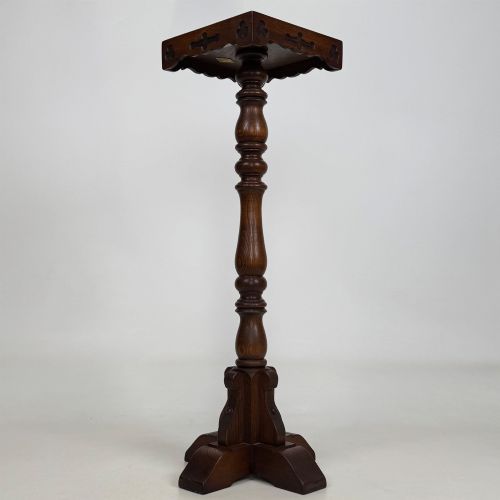 fig 5. Antique 20th Century Decorative Plant Stand In Oak