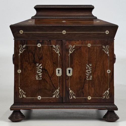 ANTIQUE 18TH CENTURY REGENCY CAMPAIGN BOX IN ROSEWOOD