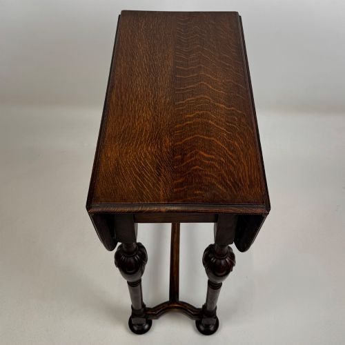 ANTIQUE 20TH CENTURY SMALL DROP LEAF SIDE TABLE IN OAK - ADDITIONAL PHOTO 9