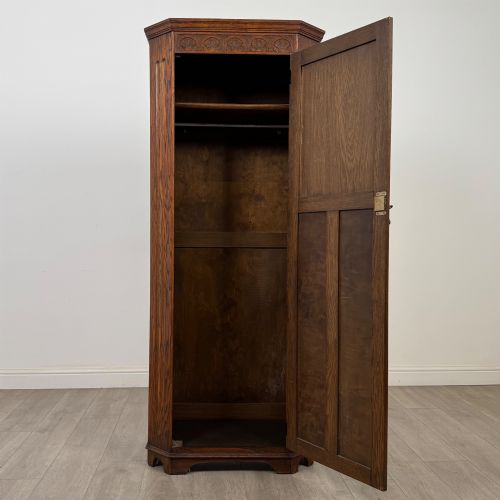 fig 1. Antique 20th Century Edwardian Wardrobe In Oak