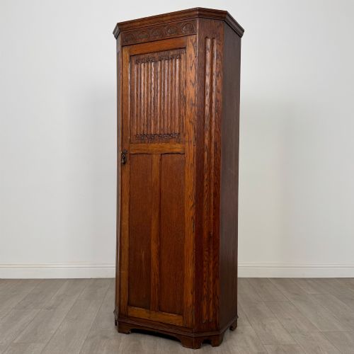 fig 2. Antique 20th Century Edwardian Wardrobe In Oak
