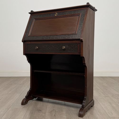 ANTIQUE 20TH CENTURY CHIPPENDALE STYLE BUREAU IN MAHOGANY - ADDITIONAL PHOTO 2
