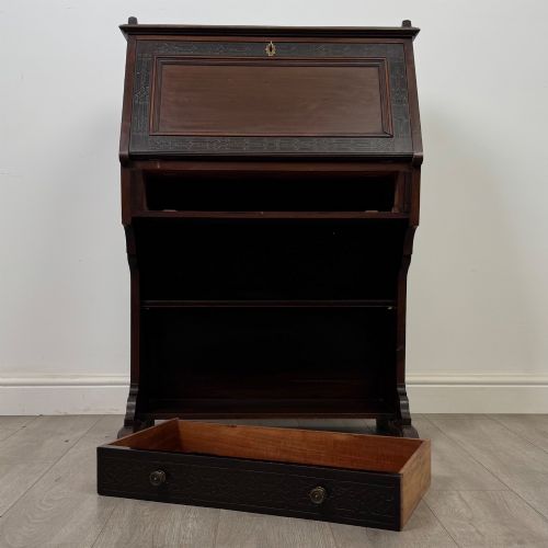 ANTIQUE 20TH CENTURY CHIPPENDALE STYLE BUREAU IN MAHOGANY - ADDITIONAL PHOTO 11