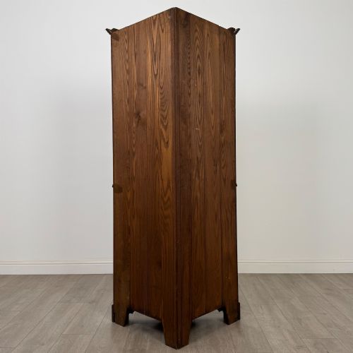 ANTIQUE 20TH CENTURY GOOD QUALITY CORNER CABINET IN OAK - ADDITIONAL PHOTO 2