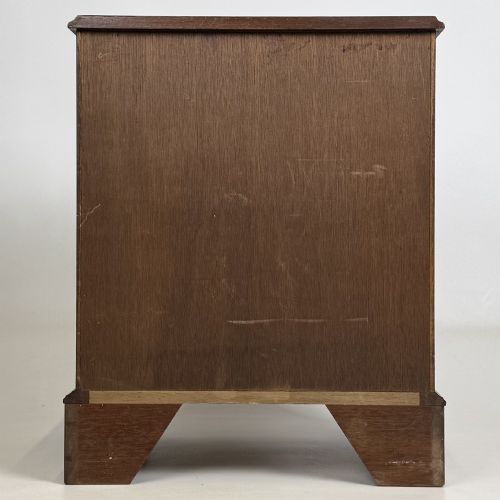 ANTIQUE 20TH CENTURY SMALL CHEST OF DRAWERS IN MAHOGANY - ADDITIONAL PHOTO 4