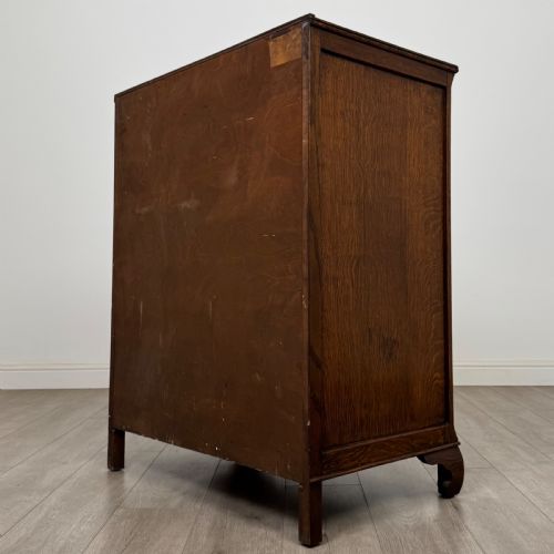 fig 6. Antique 20th Century Fitted Cupboard In Oak 