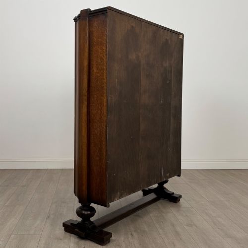 fig 4. Antique 20th Century Edwardian Display Cabinet In Oak