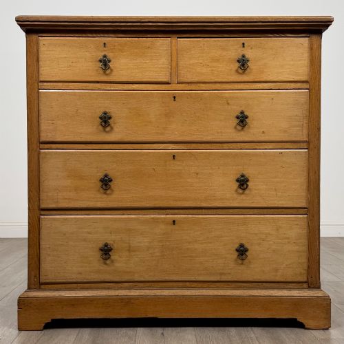 antique 19th century victorian chest of drawers in ash - CATEGORY: ANTIQUE CHEST OF DRAWERS - DATED VICTORIAN