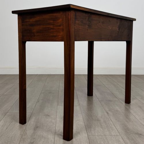 ANTIQUE 20TH CENTURY GOOD QUALITY WRITING TABLE IN MAHOGANY - ADDITIONAL PHOTO 3