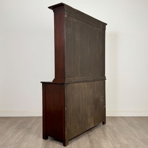 fig 4. Antique 20th Century Good Quality Welsh Dresser In Oak