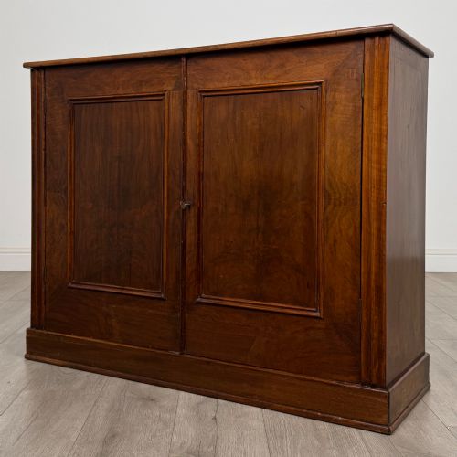 fig 2. Antique 20th Century Edwardian Cupboard In Figured Walnut