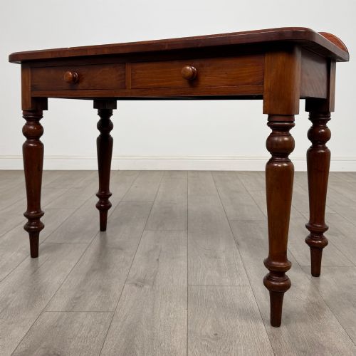 ANTIQUE 19TH CENTURY VICTORIAN WRITING TABLE IN MAHOGANY - ADDITIONAL PHOTO 1