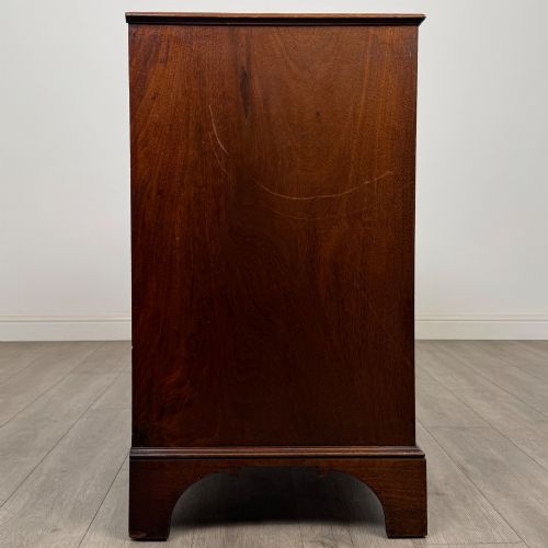ANTIQUE 18TH CENTURY GEORGIAN CHEST OF DRAWERS IN MAHOGANY - ADDITIONAL PHOTO 6