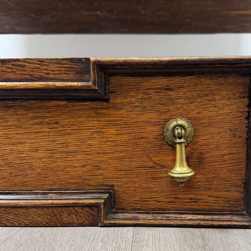 ANTIQUE 20TH CENTURY JACOBEAN STYLE SIDEBOARD IN OAK - ADDITIONAL PHOTO 11