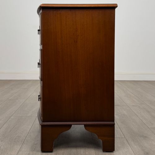 ANTIQUE 20TH CENTURY SMALL CHEST OF DRAWERS IN MAHOGANY - ADDITIONAL PHOTO 2