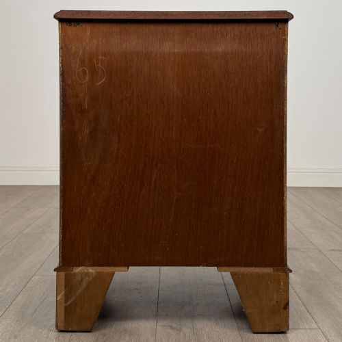ANTIQUE 20TH CENTURY SMALL CHEST OF DRAWERS IN MAHOGANY - ADDITIONAL PHOTO 4