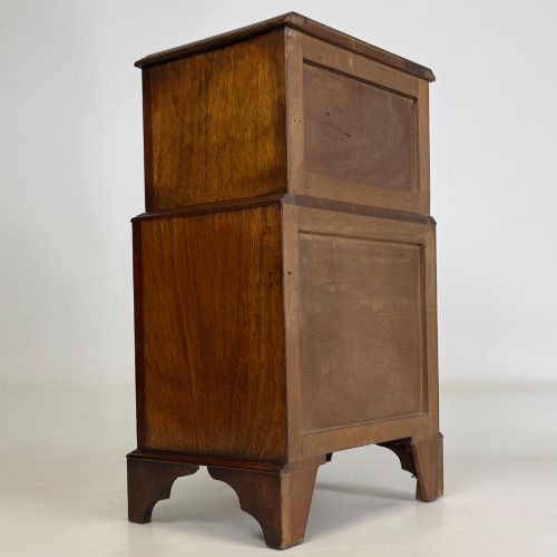 ANTIQUE 20TH CENTURY SMALL CHEST OF DRAWERS IN MAHOGANY - ADDITIONAL PHOTO 3