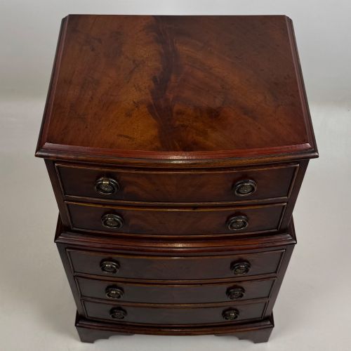 ANTIQUE 20TH CENTURY SMALL CHEST OF DRAWERS IN MAHOGANY - ADDITIONAL PHOTO 8