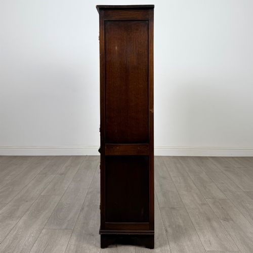 ANTIQUE 20TH CENTURY CARVED OAK DISPLAY CABINET - ADDITIONAL PHOTO 3