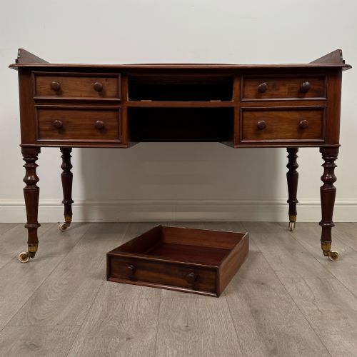 ANTIQUE 19TH CENTURY VICTORIAN WRITING TABLE IN MAHOGANY - ADDITIONAL PHOTO 9