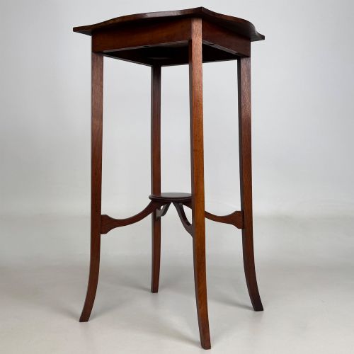 ANTIQUE 20TH CENTURY EDWARDIAN SIDE TABLE IN MAHOGANY - ADDITIONAL PHOTO 3