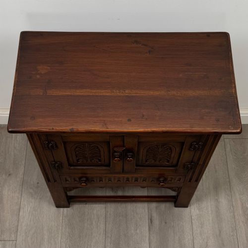ANTIQUE 20TH CENTURY GOOD QUALITY CARVED OAK CUPBOARD - ADDITIONAL PHOTO 9