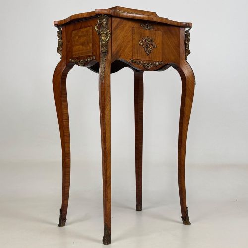 ANTIQUE 19TH CENTURY DECORATIVE FRENCH CABINET IN WALNUT - ADDITIONAL PHOTO 7