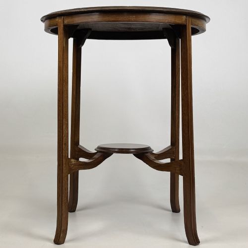 antique 20th century round edwardian side table in mahogany - CATEGORY: ANTIQUE TABLES - DATED EDWARDIAN