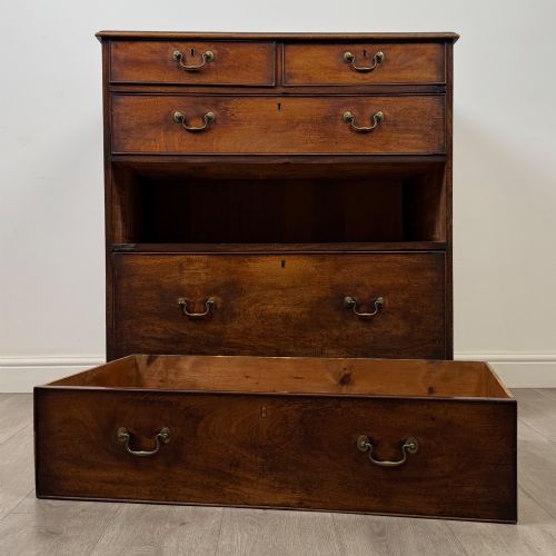ANTIQUE 18TH CENTURY GEORGIAN MAHOGANY CHEST OF DRAWERS - ADDITIONAL PHOTO 9