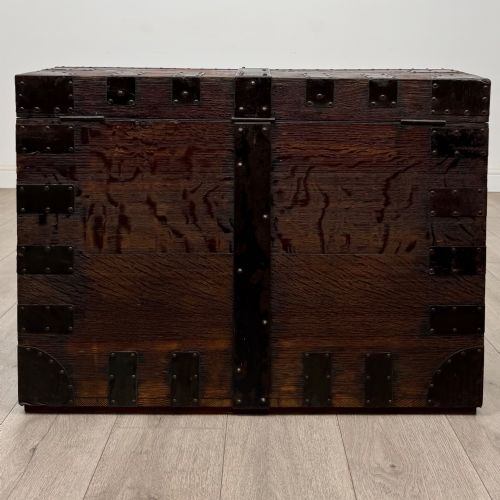 ANTIQUE 19TH CENTURY IRON BOUND VICTORIAN SILVER CHEST IN OAK - ADDITIONAL PHOTO 4