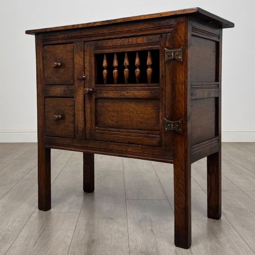 ANTIQUE 20TH CENTURY SMALL GOOD QUALITY CUPBOARD IN OAK - ADDITIONAL PHOTO 2
