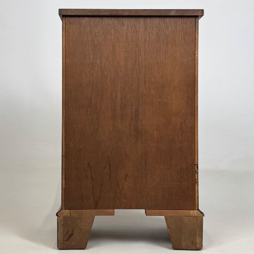 ANTIQUE 20TH CENTURY SMALL CHEST OF DRAWERS IN YEW WOOD - ADDITIONAL PHOTO 4