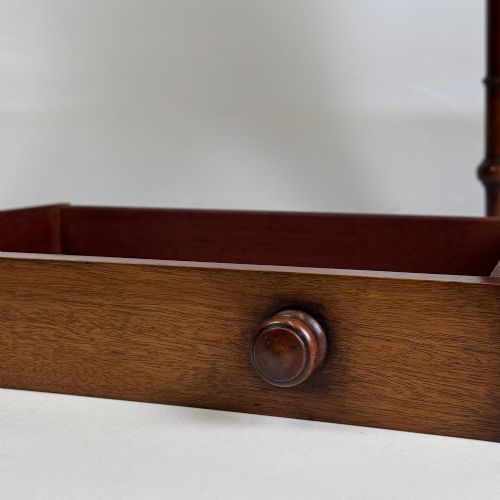 ANTIQUE 19TH CENTURY VICTORIAN SIDE TABLE IN MAHOGANY - ADDITIONAL PHOTO 10
