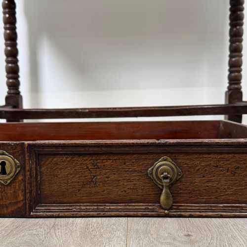 ANTIQUE 18TH CENTURY GEORGIAN BOBBIN TURNED WRITING TABLE IN OAK - ADDITIONAL PHOTO 10