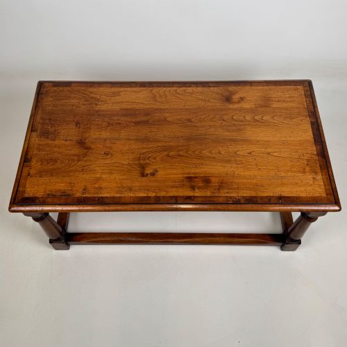 ANTIQUE 20TH CENTURY GOOD QUALITY COFFEE TABLE IN ELM - ADDITIONAL PHOTO 8