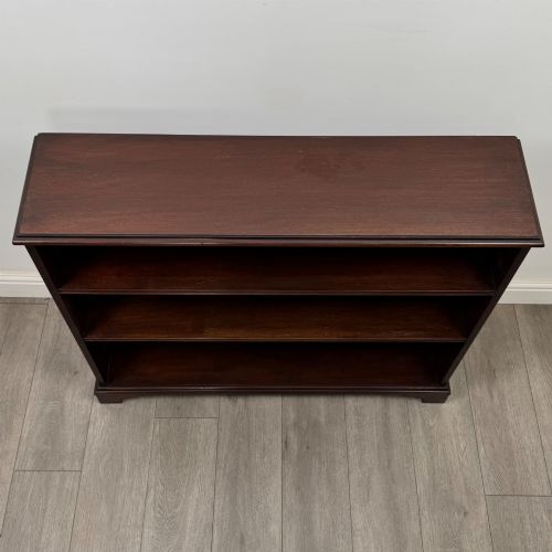ANTIQUE 18TH CENTURY GEORGIAN OPEN BOOKCASE IN MAHOGANY - ADDITIONAL PHOTO 9