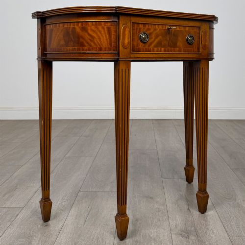 ANTIQUE 20TH CENTURY MAHOGANY SIDE TABLE BY E G HUDSON - ADDITIONAL PHOTO 7