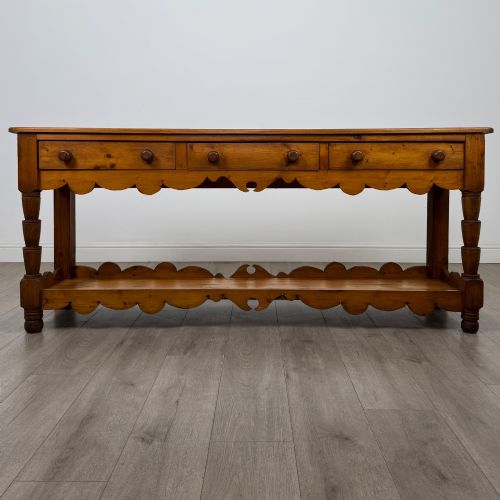 antique 20th century farmhouse dresser base in pine - CATEGORY: ANTIQUE SIDEBOARDS - DATED EDWARDIAN