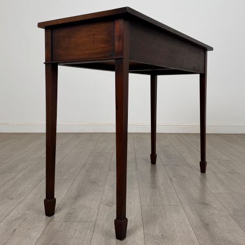 ANTIQUE 20TH CENTURY GOOD QUALITY WRITING TABLE IN MAHOGANY - ADDITIONAL PHOTO 3