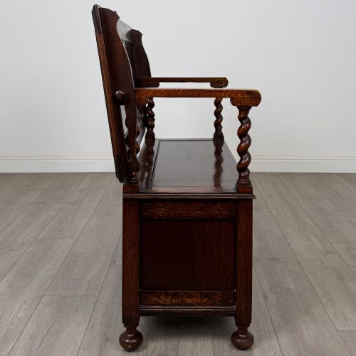 ANTIQUE 20TH CENTURY EDWARDIAN MONKS BENCH IN OAK - ADDITIONAL PHOTO 7