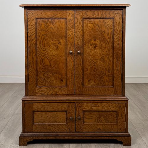 antique 20th century fine quality cupboard in burr oak - CATEGORY: ANTIQUE CUPBOARDS - DATED EDWARDIAN