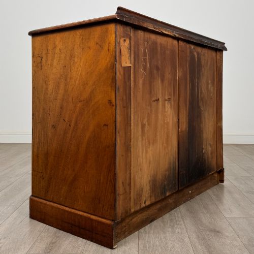 ANTIQUE 19TH CENTURY VICTORIAN CHEST OF DRAWERS IN MAHOGANY - ADDITIONAL PHOTO 3