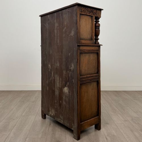 ANTIQUE 20TH CENTURY NARROW COURT CUPBOARD IN OAK - ADDITIONAL PHOTO 6