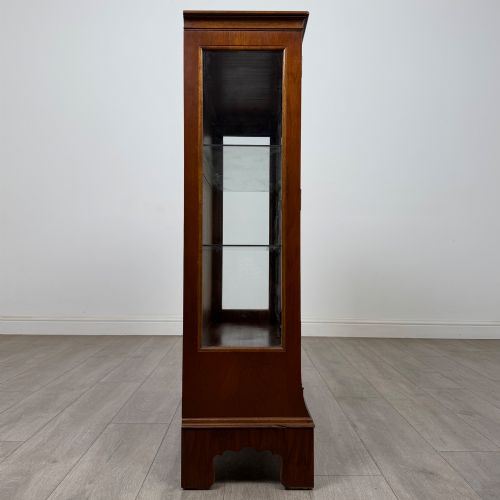 ANTIQUE 20TH CENTURY DISPLAY CABINET IN BURR WALNUT - ADDITIONAL PHOTO 7