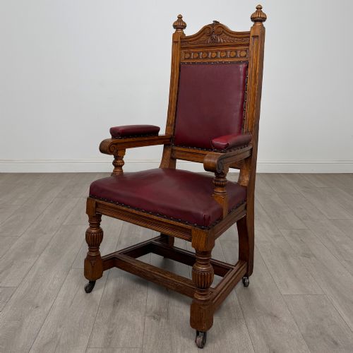 ANTIQUE 20TH CENTURY EDWARDIAN ARMCHAIR IN OAK