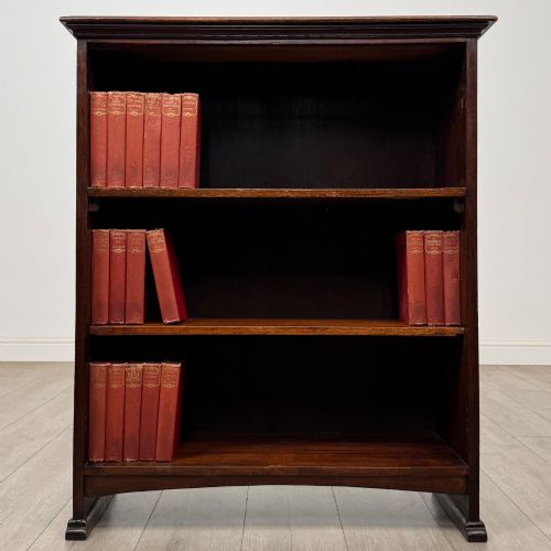 antique 20th century edwardian open bookcase in oak - CATEGORY: ANTIQUE BOOKCASES - DATED EDWARDIAN