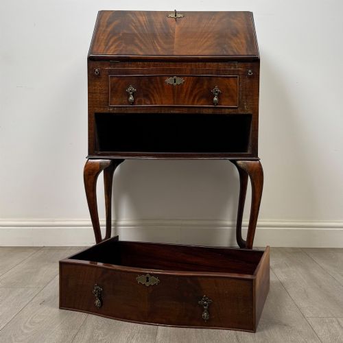 ANTIQUE 20TH CENTURY SMALL EDWARDIAN BUREAU IN MAHOGANY - ADDITIONAL PHOTO 11